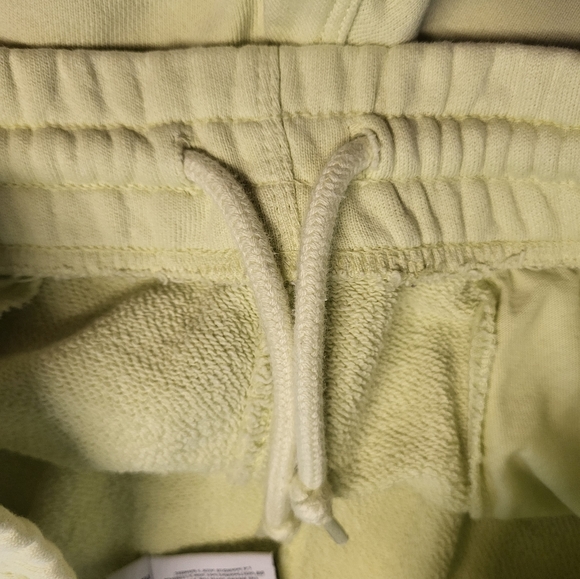 Adidas Men's Essential Fleece Shorts Yellow Zip Pockets Sweat Shorts Sz M - Picture 10 of 12